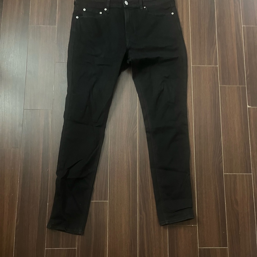 PacSun Black Skinny Jeans Modern Style